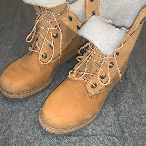 Timberland fleece fold down boots - Picture 2 of 3